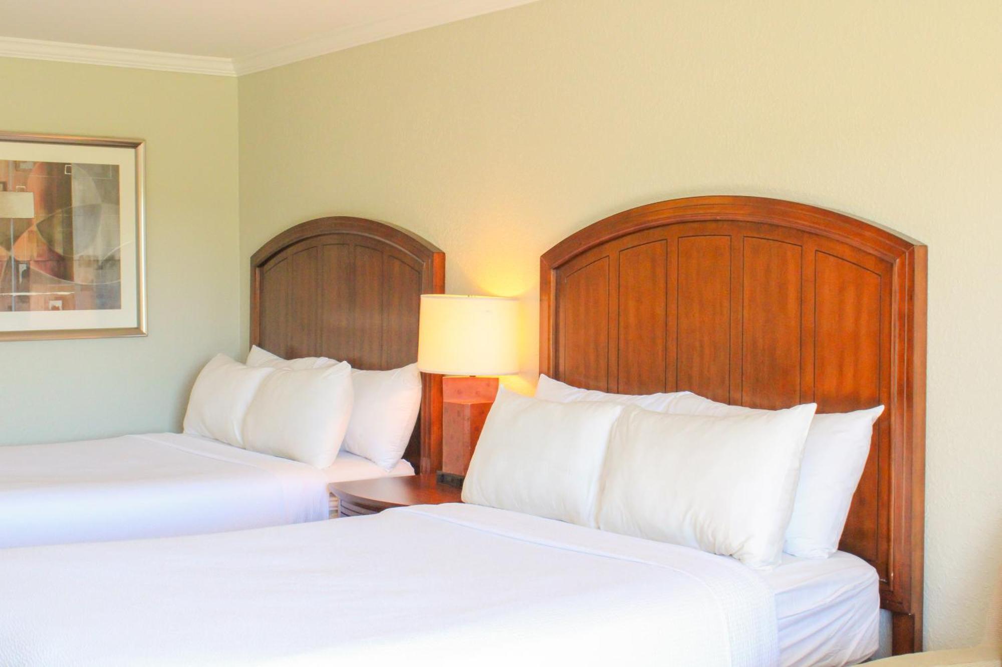 Cape Cod Irish Village - The Emerald Resort Barnstable Exterior foto
